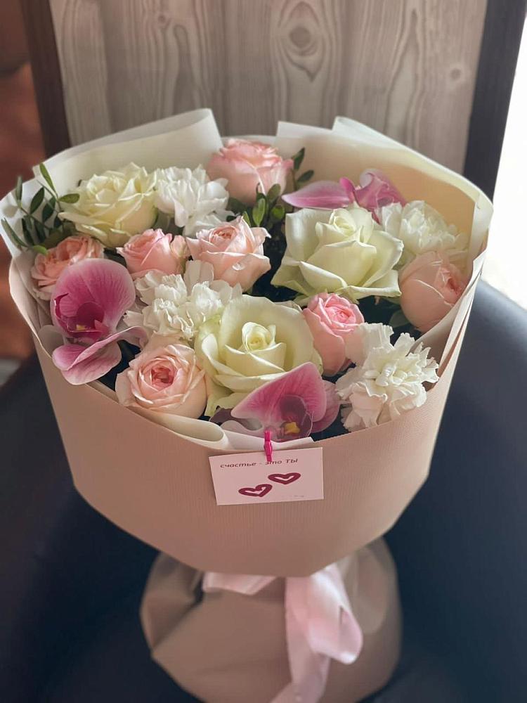 Букет цветов из: Орхидеи, Розы и Гвоздики в Тарках