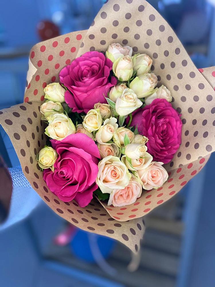 Букет цветов из: Розы в Тарках