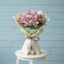 Букет цветов из:  Орхидеи и Розы в Тарках