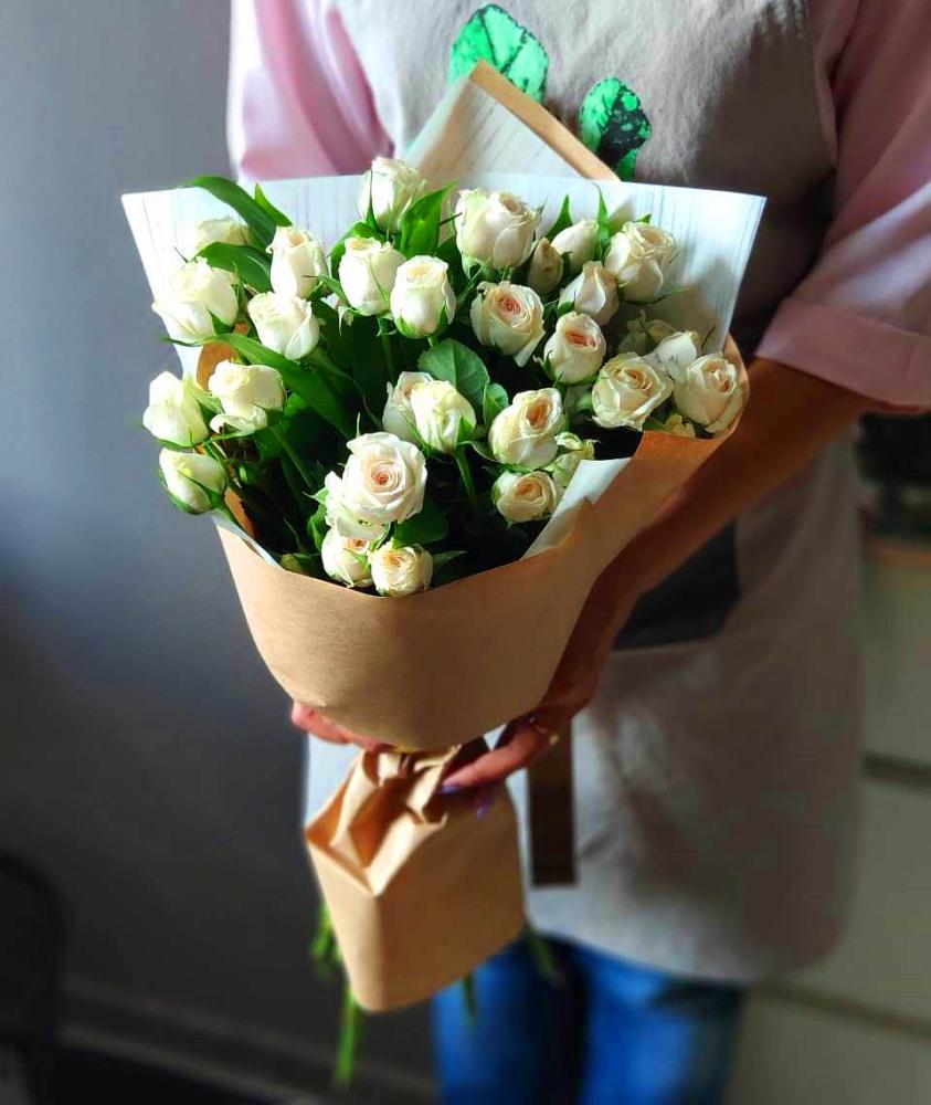 Букет цветов из: Розы в Тарках