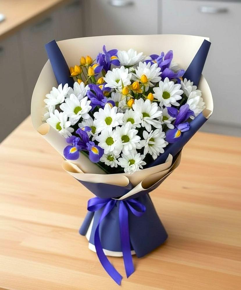 Букет цветов из: Розы, Ирисы и Хризантемы в Тарках