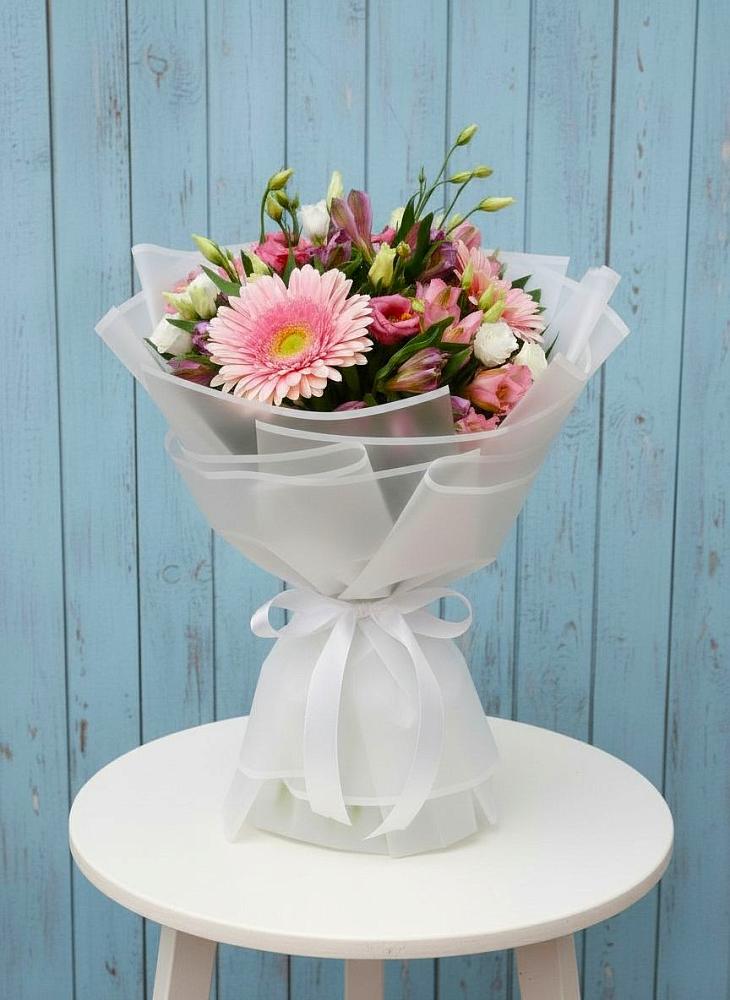 Букет цветов из: Герберы, Альстромерии и Лизиантусы в Тарках