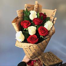 Букет цветов из:  Розы #REPLACE_PRED# Тарках