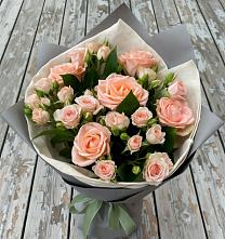 Букет цветов из:  Розы #REPLACE_PRED# Тарках