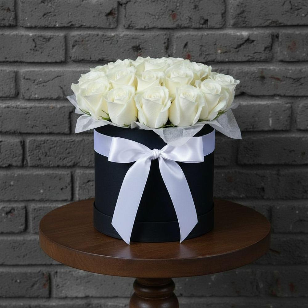 Цветочная композиция из Розы в шляпной коробке в Тарках