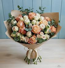 Букет цветов из:  Альстромерии и Розы #REPLACE_PRED# Тарках