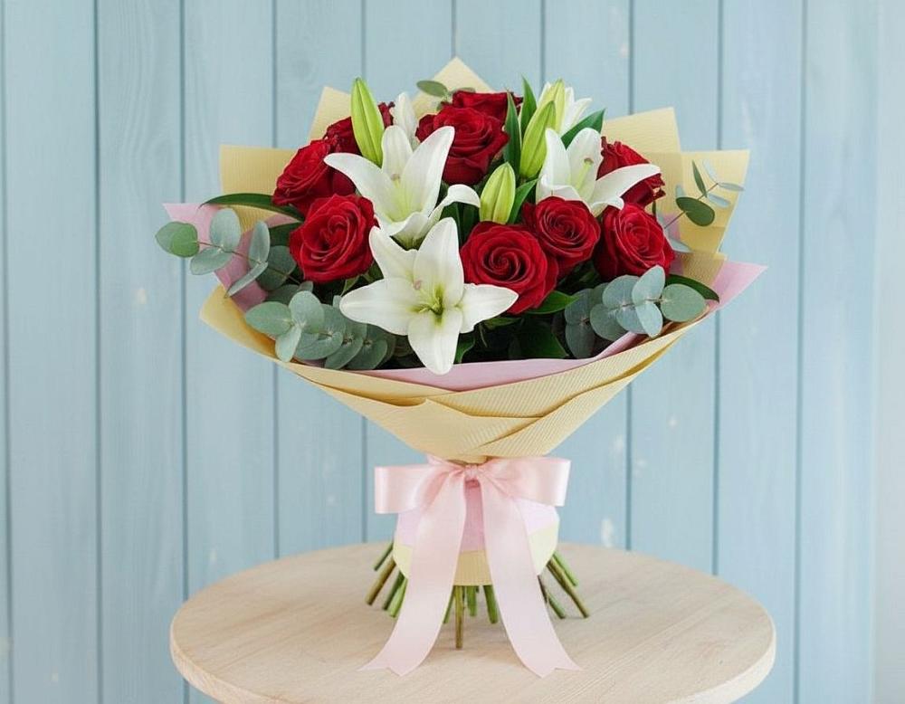 Букет цветов из: Лилии и Розы в Тарках
